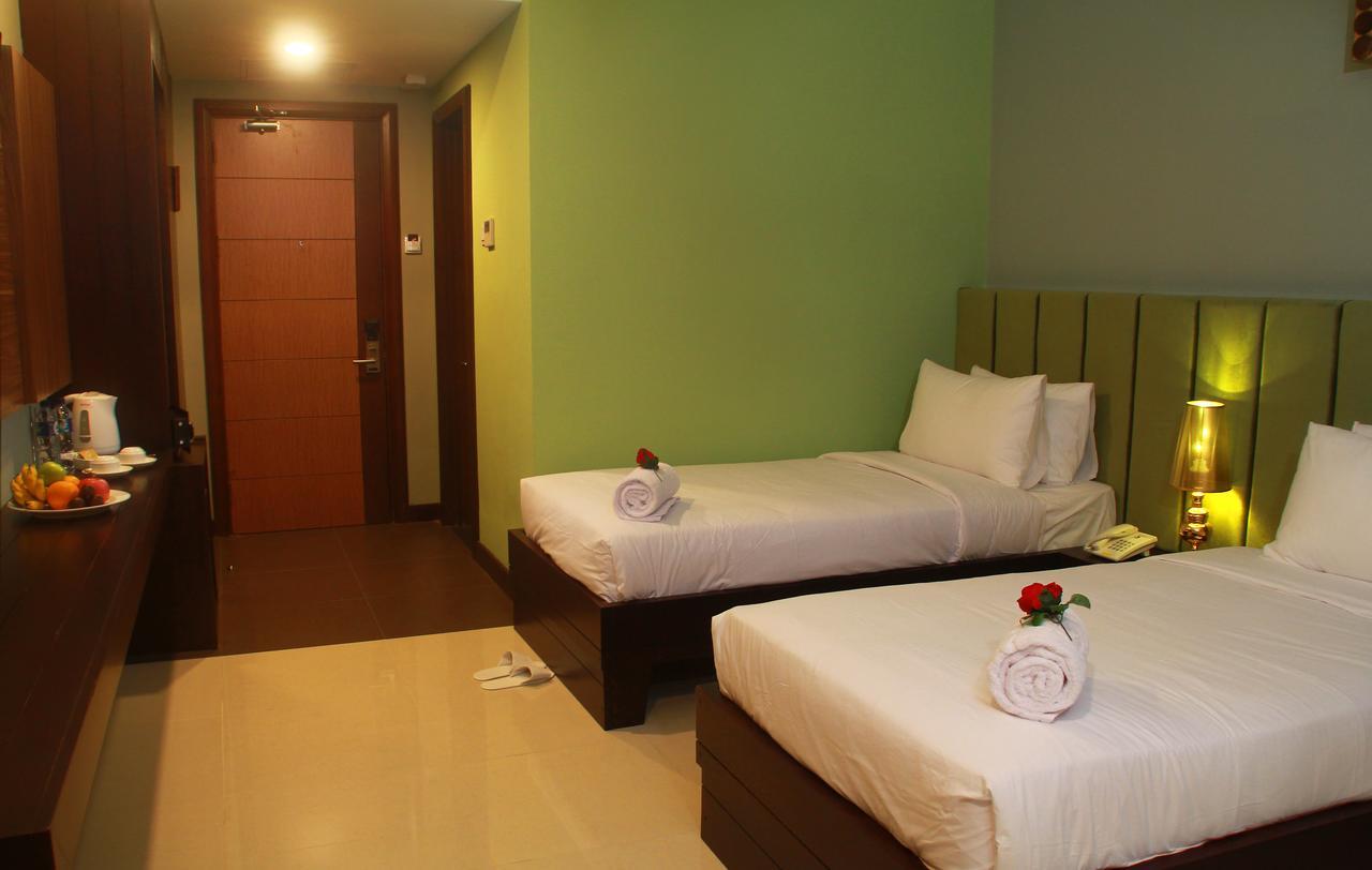 Sutanraja Hotel Kotamobagu Екстер'єр фото